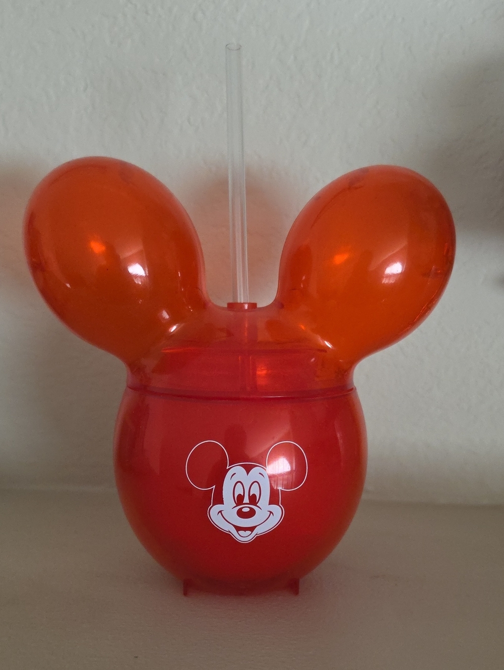 New Disney Parks Exclusive Mickey Mouse Red Balloon Sipper Cup W/ Straw tumbler